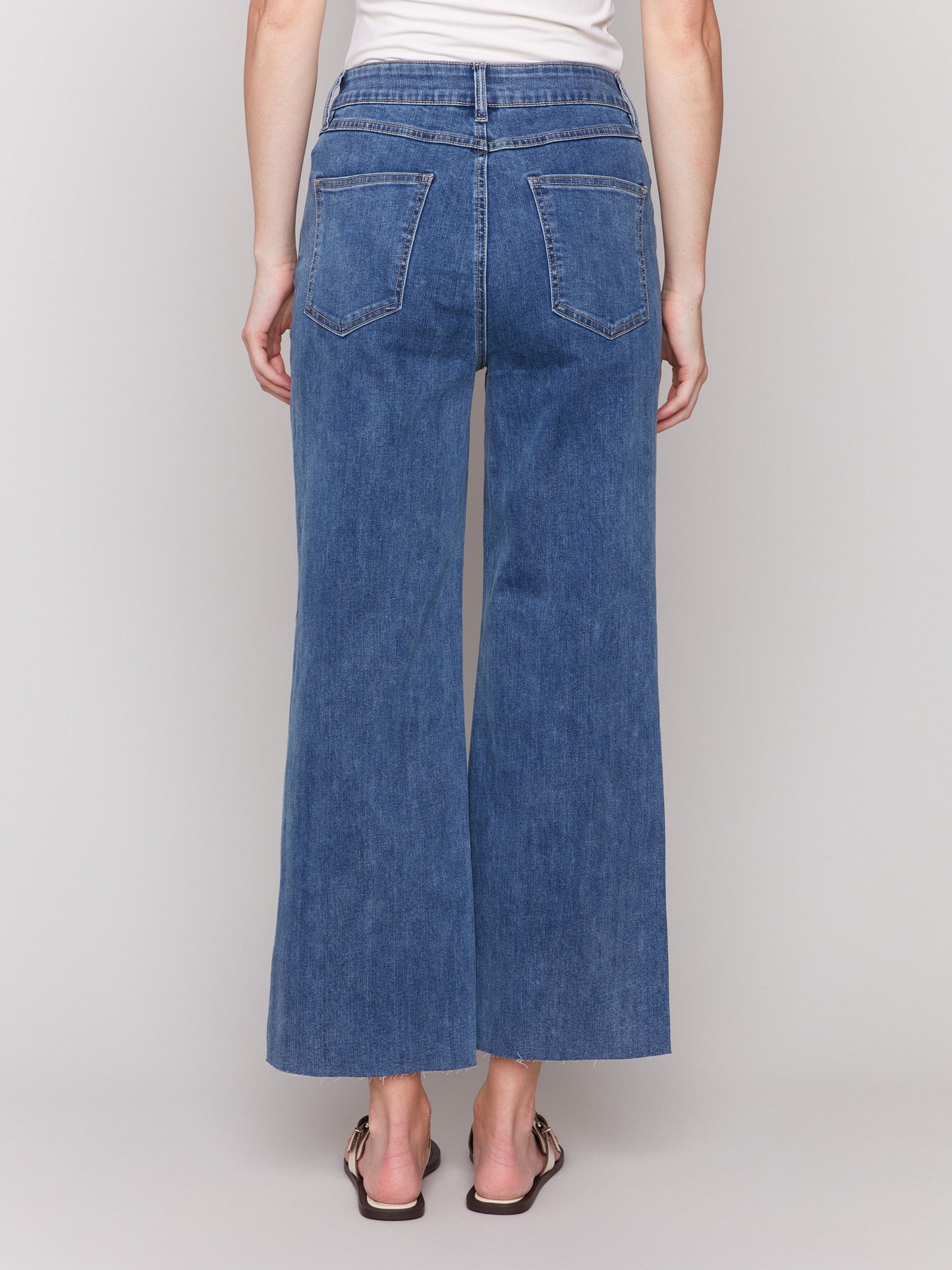 Wide Leg Jeans With Raw Edge - Medium Blue