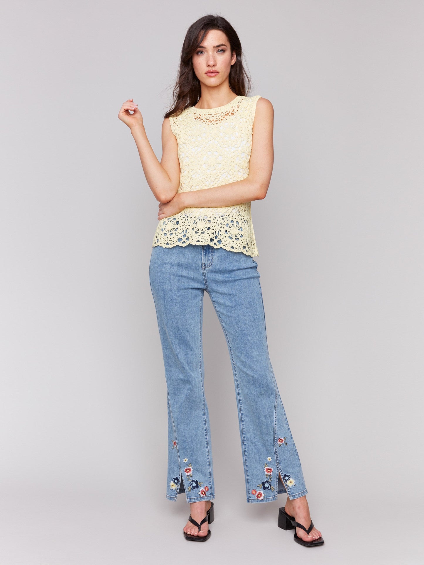 Floral Embroidered Bootcut Jeans - Light Blue